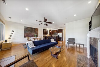 829 N California Ave in Chicago, IL - Building Photo - Building Photo