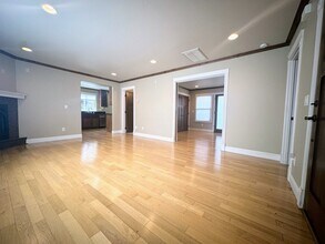 625 Holly St in Ashland, OR - Building Photo - Building Photo