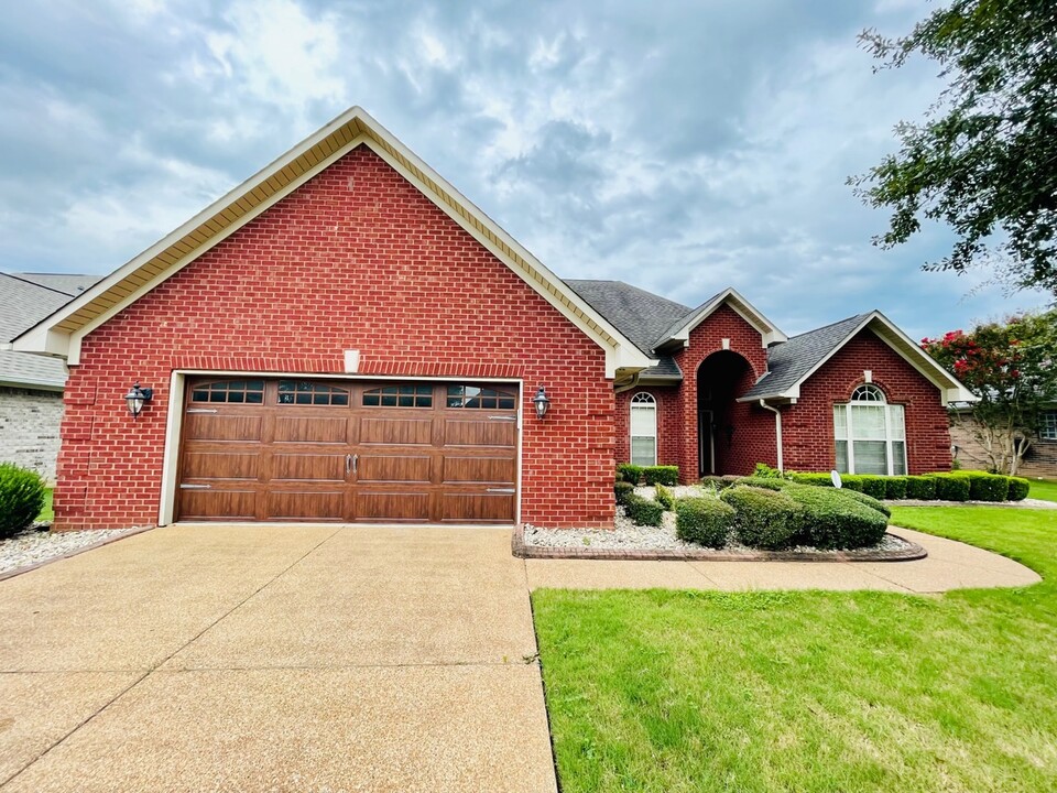 109 King David Dr in Jackson, TN - Building Photo