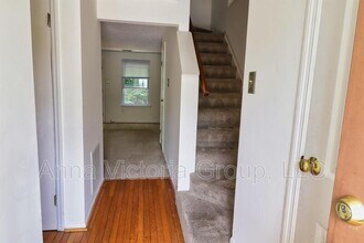 229 Red Jade Dr in Upper Marlboro, MD - Foto de edificio - Building Photo