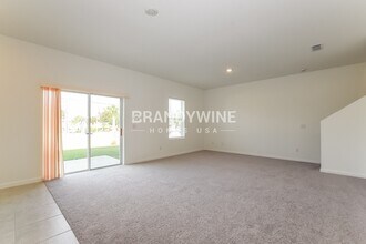 1650 Effra Wy in Sanford, FL - Foto de edificio - Building Photo