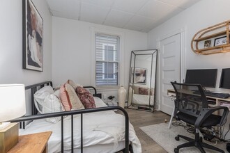 155 L St, Unit 1 in Boston, MA - Building Photo - Building Photo