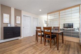 59 Harbor St, Unit 1 in Stamford, CT - Building Photo - Building Photo