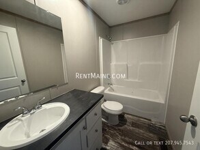 799 Stillwater Ave in Old Town, ME - Building Photo - Building Photo