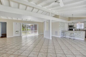 1733 SW 5th Ct in Fort Lauderdale, FL - Building Photo - Building Photo