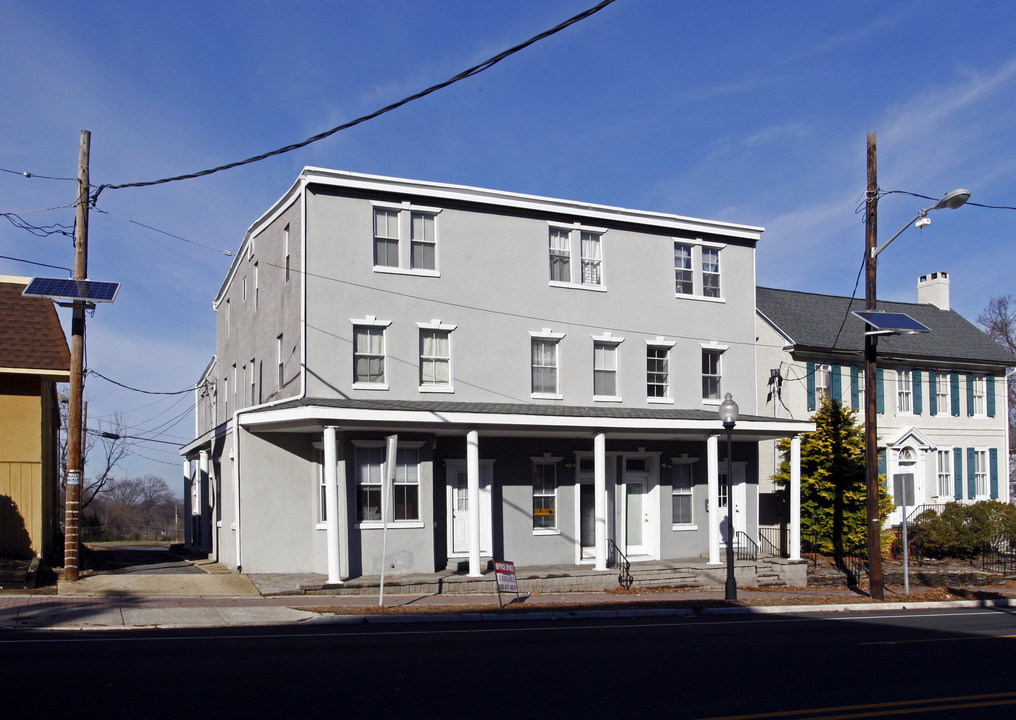 121 N Broad St in Woodbury, NJ - Building Photo