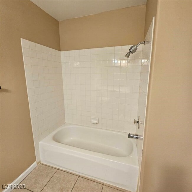 property at 1008 Venetian Hills Ln