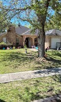 4430 Leyland Dr in Pearland, TX - Building Photo