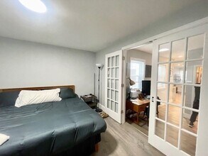 18 Cleveland Pl in Boston, MA - Building Photo - Building Photo