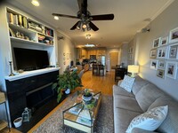 2700 N Halsted St, Unit PH10 in Chicago, IL - Building Photo - Building Photo