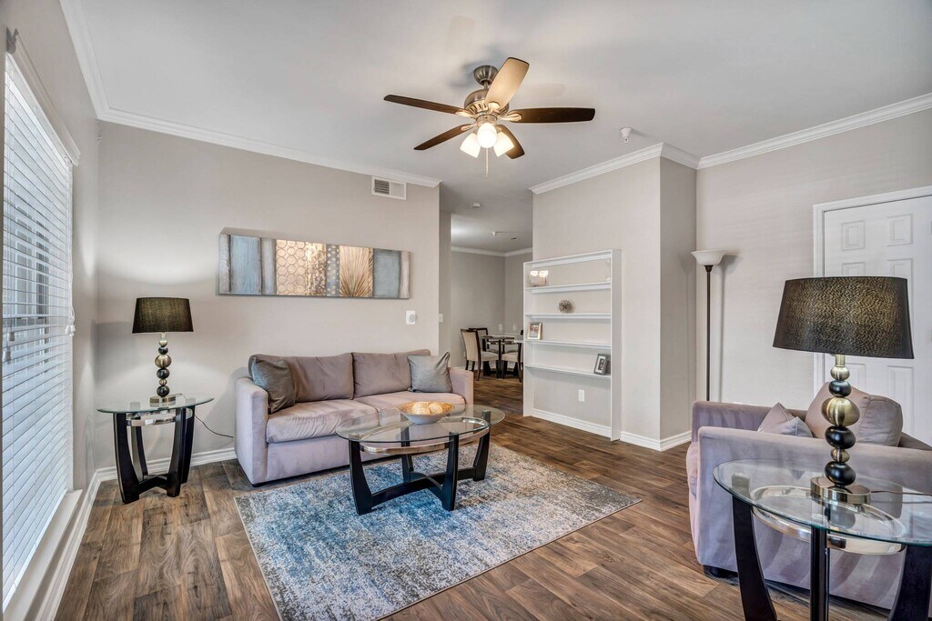 Station 3700 Euless, TX Apartments