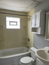 2722 Dalewood Ave SE in Cedar Rapids, IA - Building Photo - Building Photo