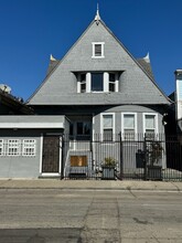 1124-1128 34th St in Oakland, CA - Foto de edificio - Building Photo