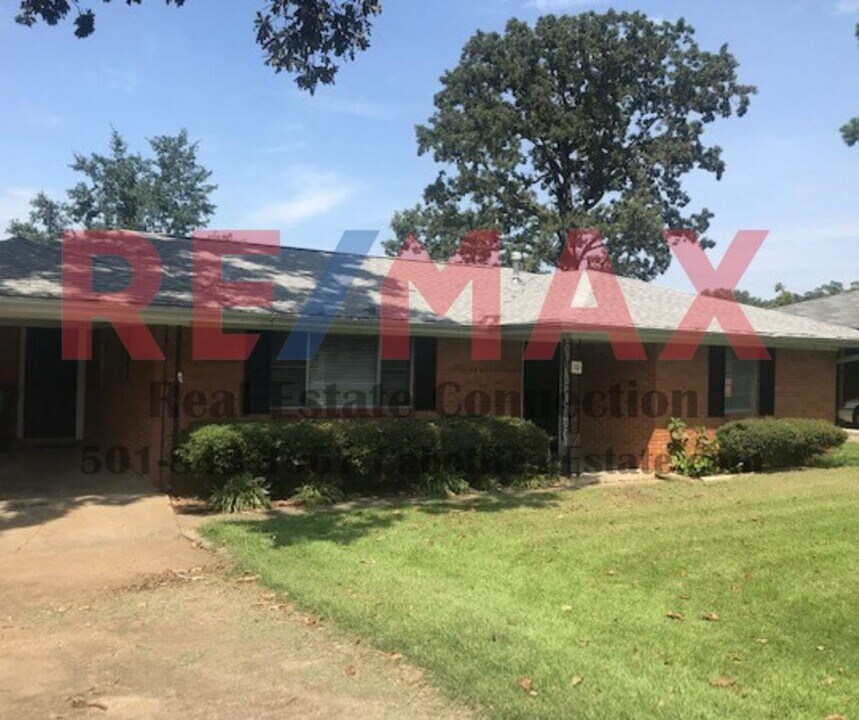 10 Lillie St in Cabot, AR - Building Photo