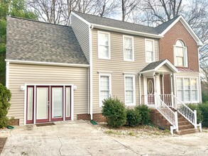 2540 Providence Creek Rd in North Chesterfield, VA - Building Photo - Building Photo