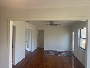 6217 S Foster Ave in Tampa, FL - Building Photo - Building Photo