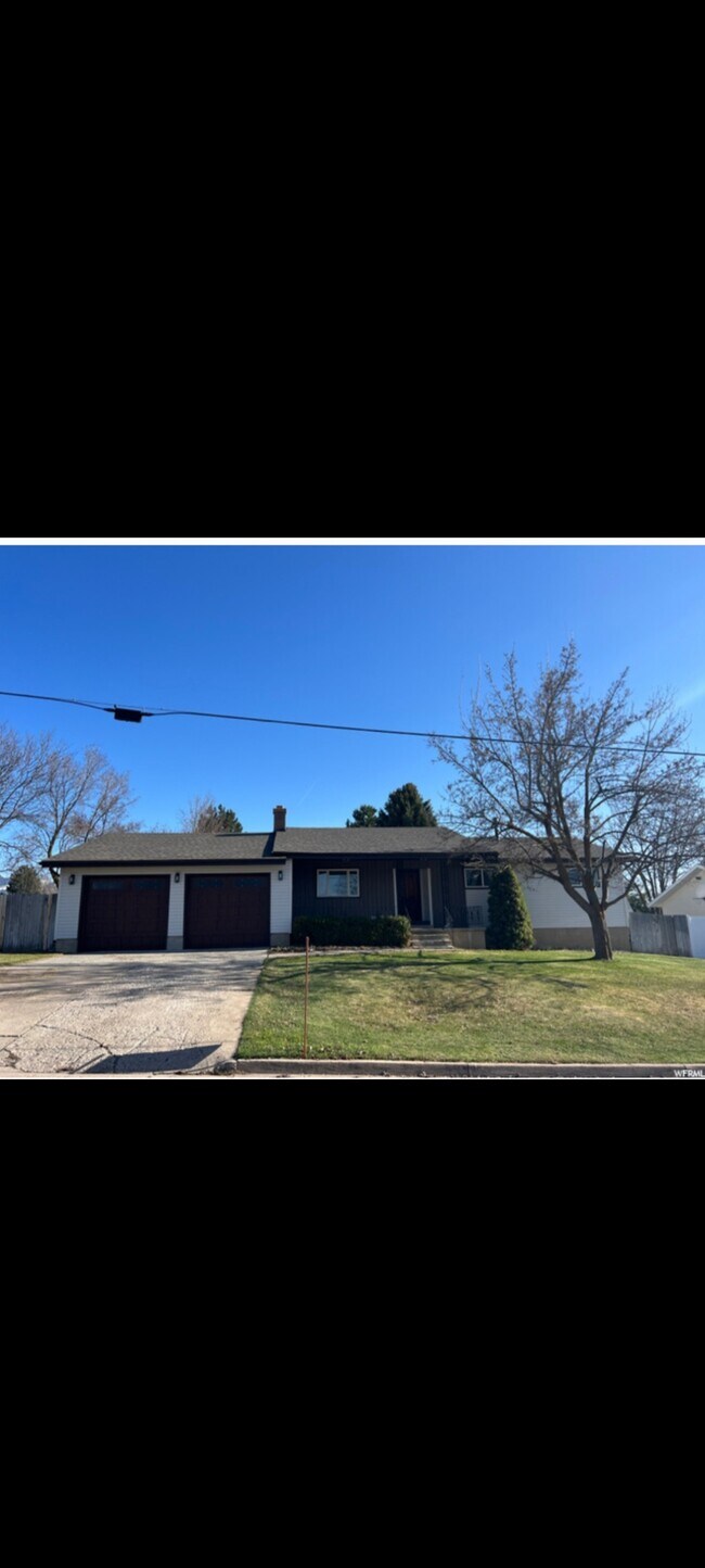 330 E 100 N Rentals in Hyde Park, UT