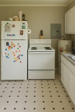 324 Lake Orange Rd in Hillsborough, NC - Building Photo - Building Photo