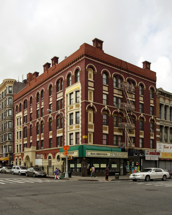 50-56 E 125th St in New York, NY - Building Photo