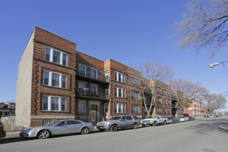 Winterberry Place Apartments in Chicago, IL - Building Photo - Building Photo