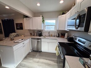 327 E Wellesley Ave in Spokane, WA - Building Photo - Building Photo