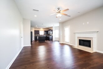 3322 Cotswold Ln in Murfreesboro, TN - Foto de edificio - Building Photo