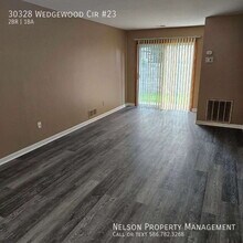 30328 Wedgewood cr in Roseville, MI - Building Photo - Building Photo