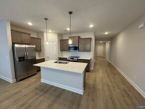 122 Burdine St in New Market, AL - Building Photo - Building Photo