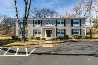 The Flats of Donelson in Nashville, TN - Foto de edificio - Building Photo