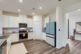 7806 Song Sparrow Dr. in Austin, TX - Building Photo - Building Photo