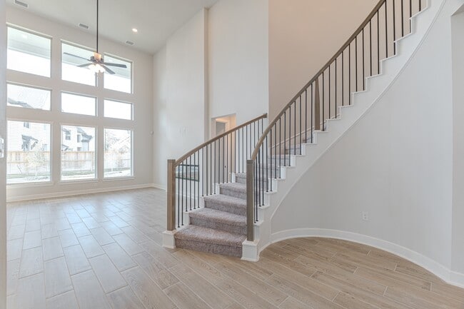 119 Mockingbird Trails Dr