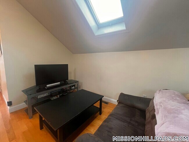 property at 16 Magazine St