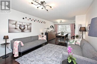 161 Romfield Circuit in Markham, ON - Building Photo - Building Photo