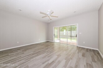 16179 Alison Creek Dr in Jacksonville, FL - Building Photo - Building Photo