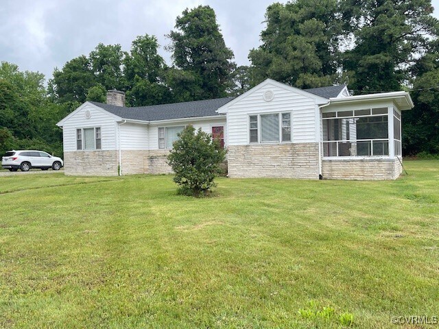 property at 8224 Shady Grove Rd