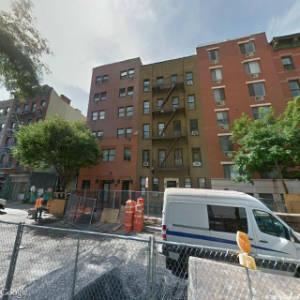 426 W 49th St in New York, NY - Building Photo - Building Photo