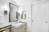 300 W Hubbard St, Unit 3602 in Chicago, IL - Building Photo - Building Photo