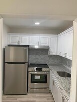 204 Canterbury I, Unit 2040 in West Palm Beach, FL - Building Photo
