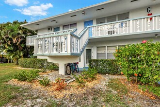 158 Norwich G in West Palm Beach, FL - Building Photo - Building Photo
