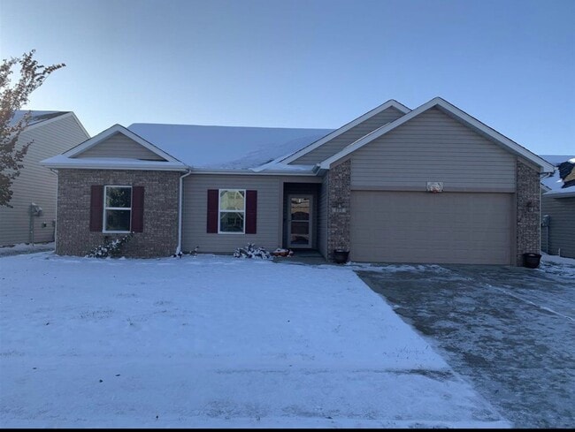 property at 880 Belgian Ln