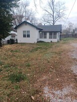 10567 Decker Ave in St. Louis, MO - Building Photo