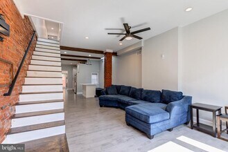 1711 Moore St in Philadelphia, PA - Building Photo - Building Photo