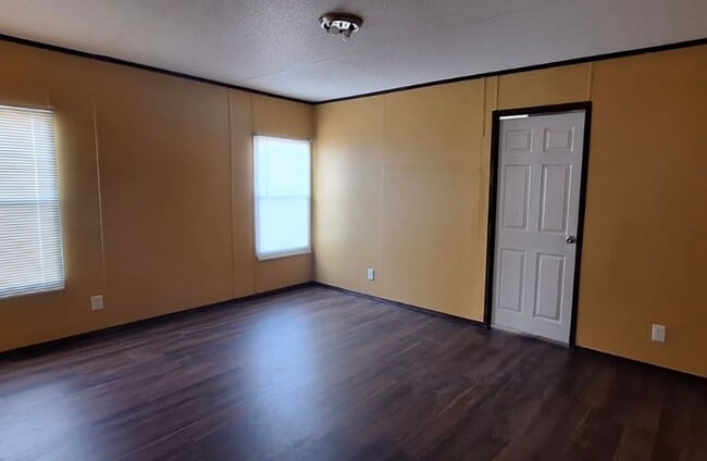 2608 N Dahlia St in Pharr, TX - Building Photo - Building Photo