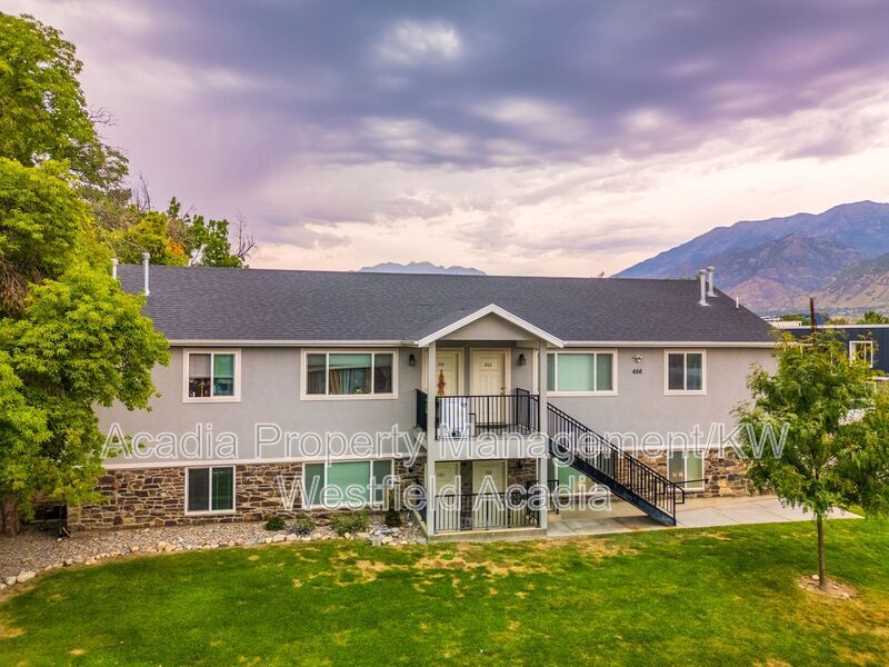 656 W Meadow Dr in Provo, UT - Building Photo