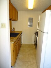 212 N Troy Ave in Lubbock, TX - Building Photo - Building Photo