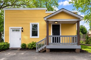 133-135 W Jackson St in Painesville, OH - Building Photo