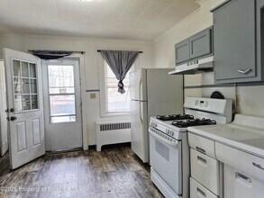 68 Green Pl in Scranton, PA - Building Photo - Building Photo