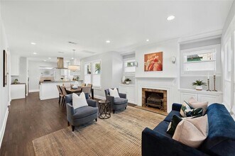 1801 Palma Plaza in Austin, TX - Building Photo - Building Photo