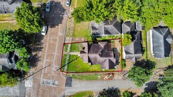 3319 Holman St in Houston, TX - Building Photo