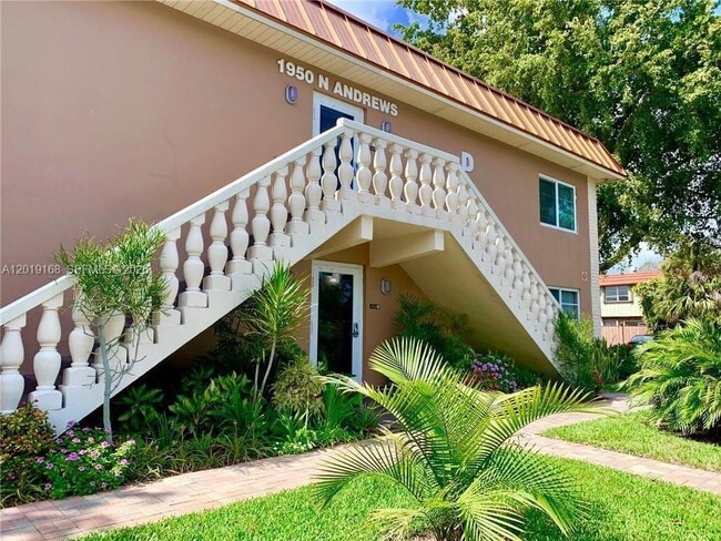 property at 1950 N Andrews Ave